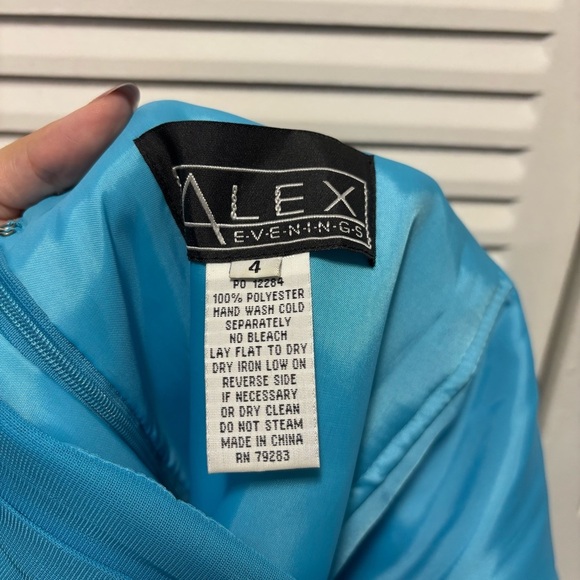 Alex Evenings Blue One-Shoulder Knee Length Sundress Wedding Guest Size 4 - Picture 4 of 4